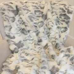 Ivory Rabbit Faux Fur Handmade Luxury Throw - Elegant, Reversible, Animal-Friendly