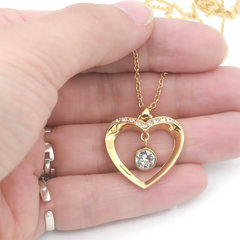 Golden Love Heart Necklace - Exquisite Jewelry for Every Occasion