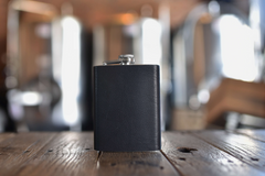 Luxurious Leather Flask - Premium 8 oz Capacity, Durable & Elegant Design for Any Occasion