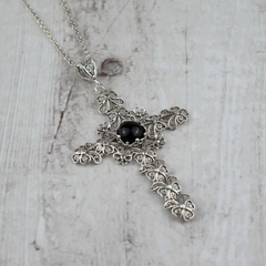 Filigree Art Black Onyx Gemstone Silver Cross Pendant Necklace | Elegant and Versatile Women's Jewelry