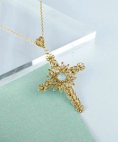 Filigree Art Aqua Chalcedony Gemstone Women Gold Plated Silver Cross Pendant Necklace