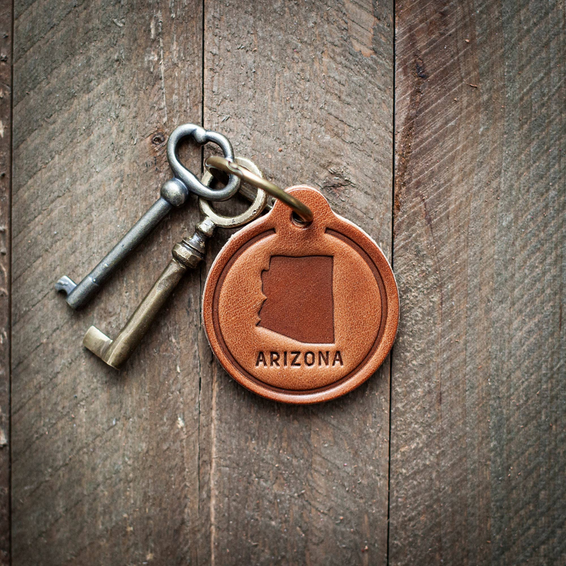 Arizona Leather Keychain Circle - Handcrafted Premium Leather Key Fob