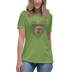 Funny T-shirt Best Tortie Mom Heart Tortoise Women's Relaxed T-Shirt for someone who loves tortoises turtles Valentine's Day Mother's Day